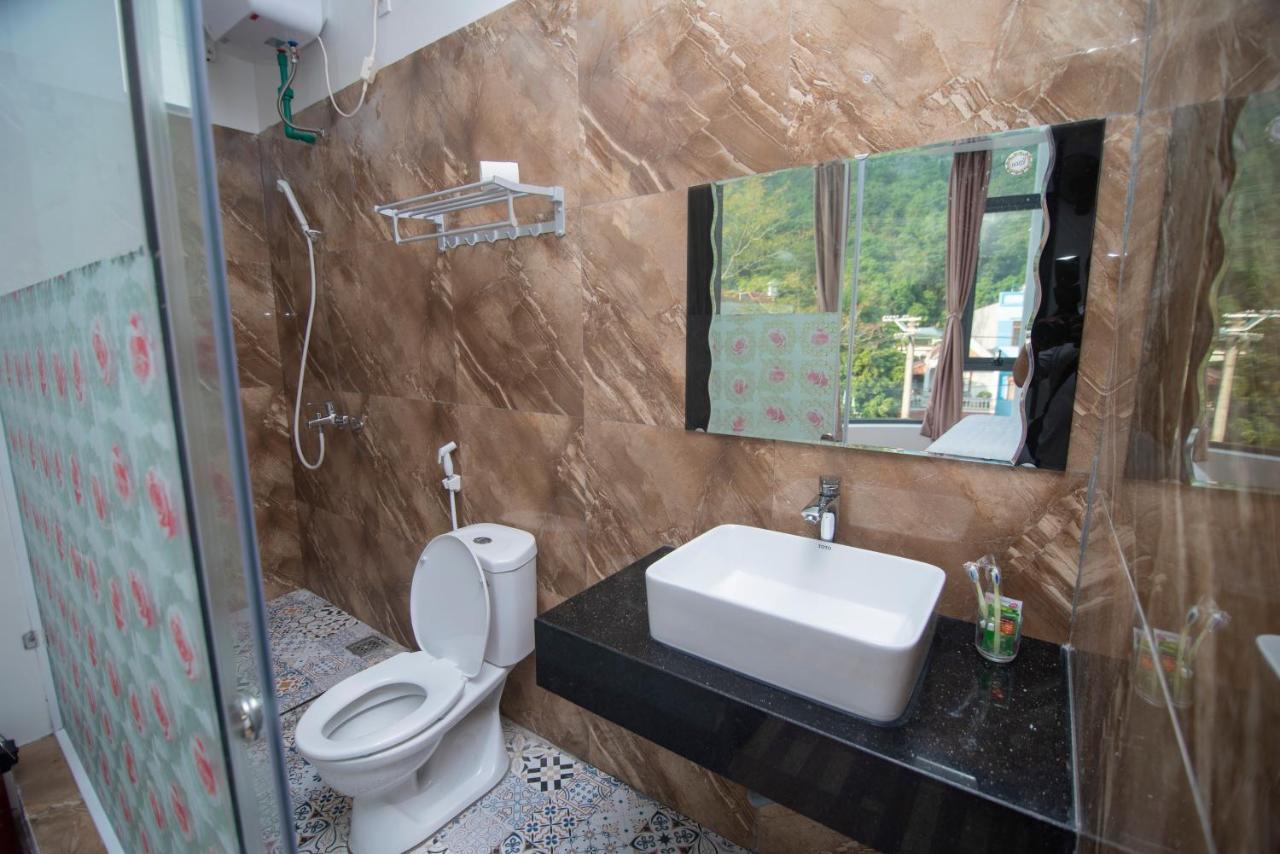 Long Hotel And Motobike Rental Hà Giang Zewnętrze zdjęcie